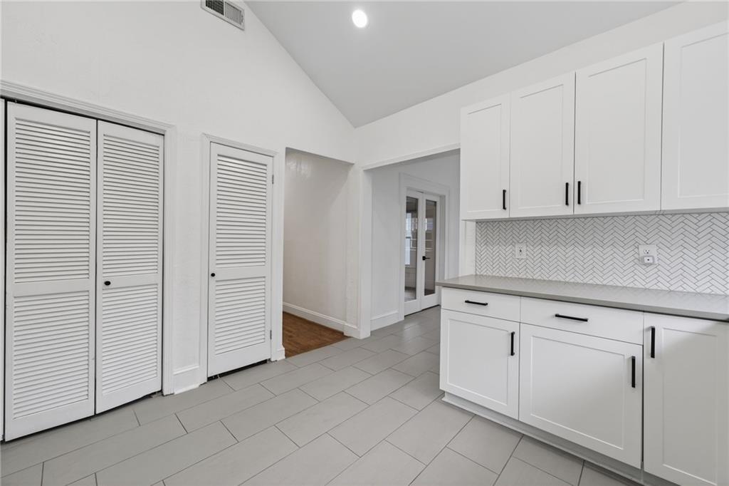 827 Virgil Street NE