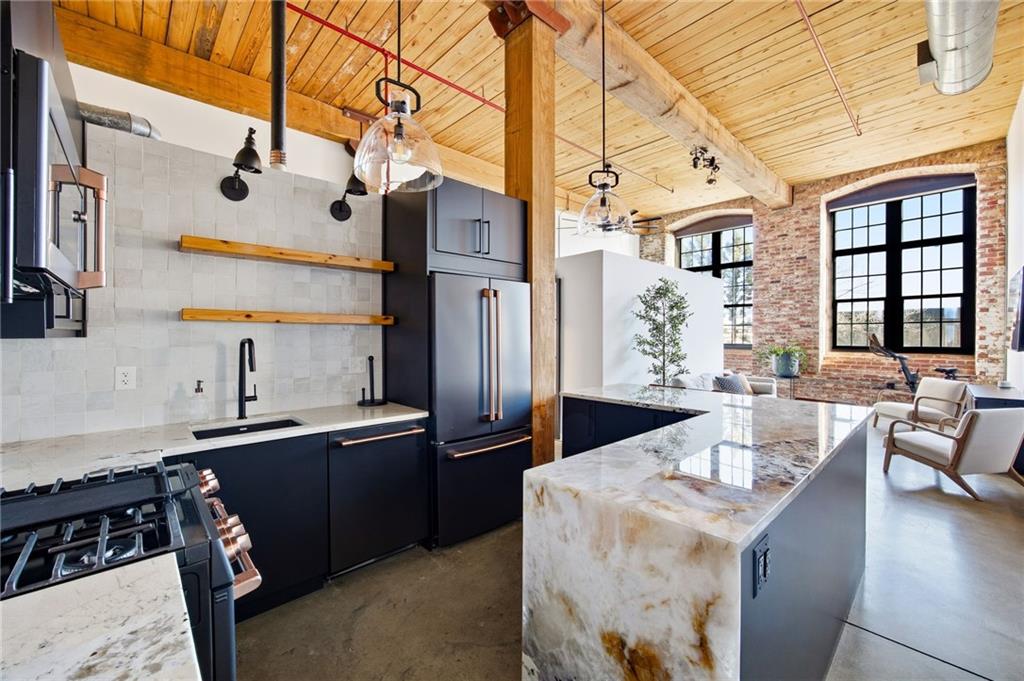 170 Boulevard SE Unit H213