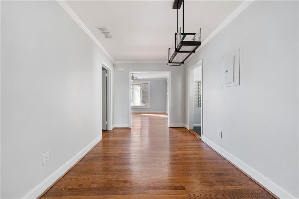 1471 Hawthorne Avenue NW