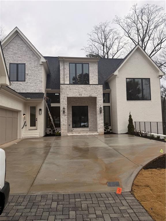 422 Hilderbrand Drive