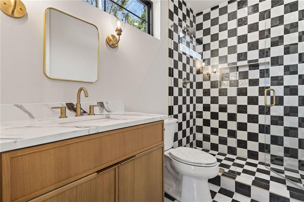 422 Hilderbrand Drive