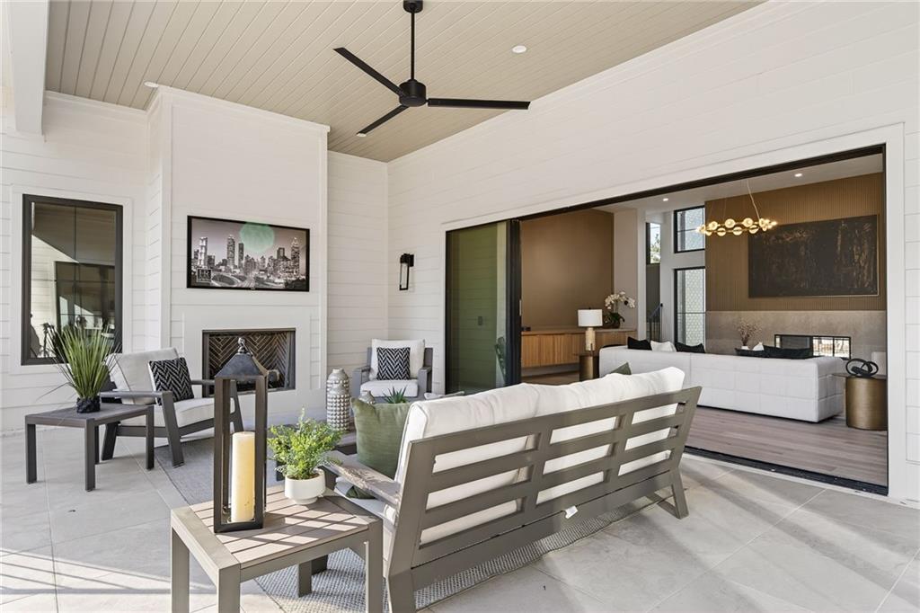 422 Hilderbrand Drive