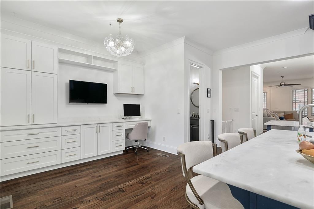 333 Patterson Way NE