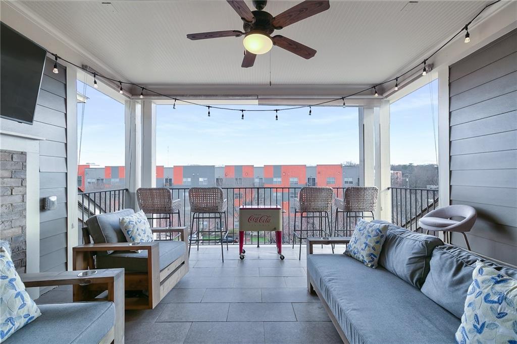 333 Patterson Way NE