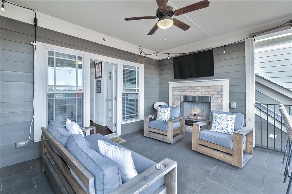 333 Patterson Way NE