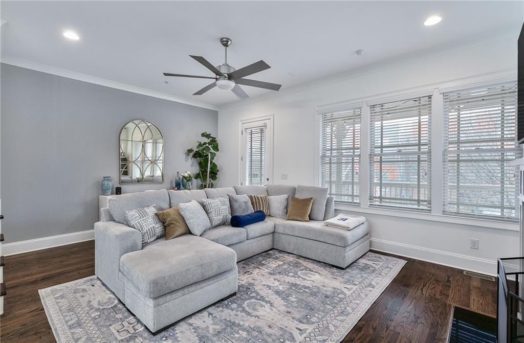 333 Patterson Way NE