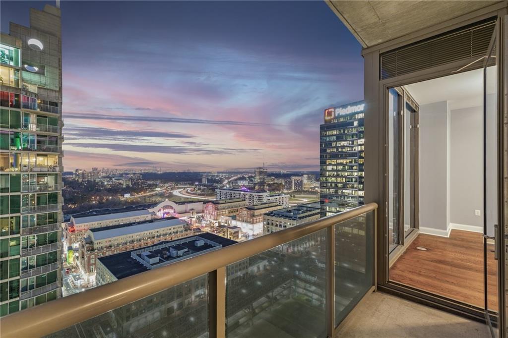 270 17th Street NW Unit 2210