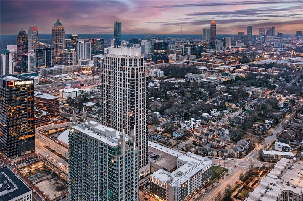 270 17th Street NW Unit 2210