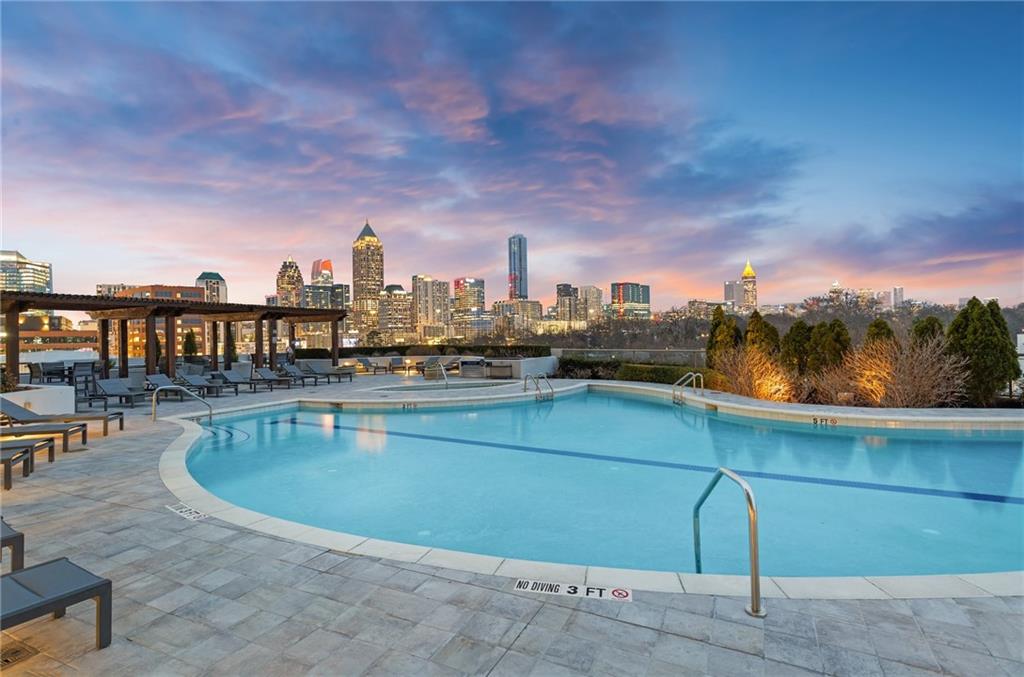 270 17th Street NW Unit 2210