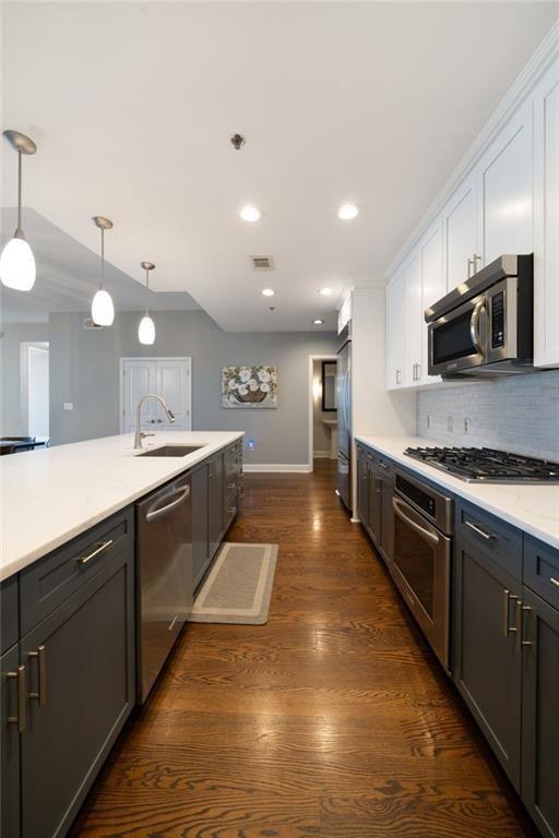 270 17th Street NW Unit 2210