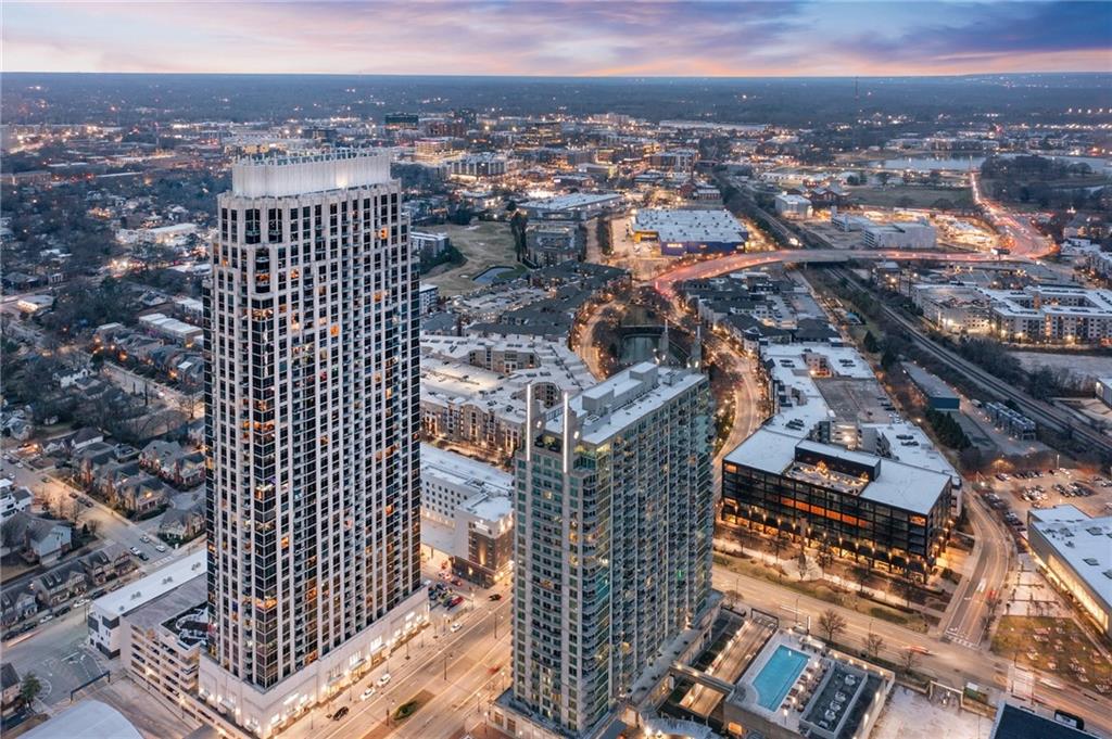 270 17th Street NW Unit 2210