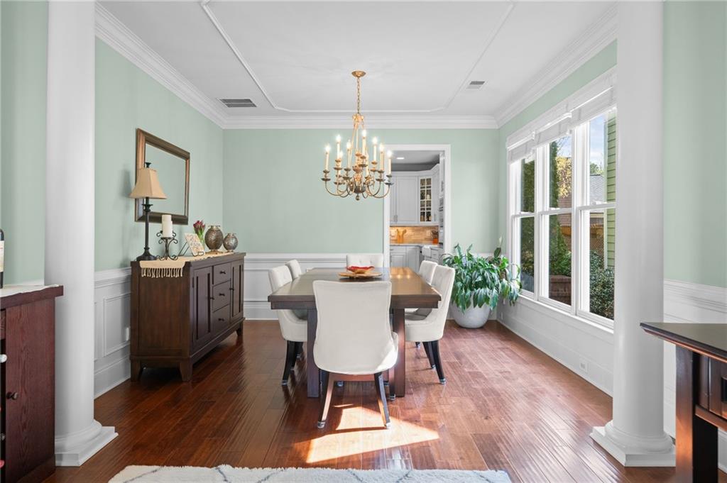 1165 Bluffhaven Way NE