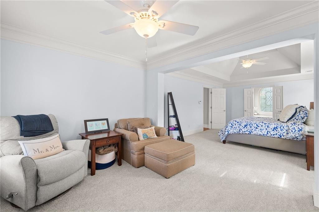 1165 Bluffhaven Way NE