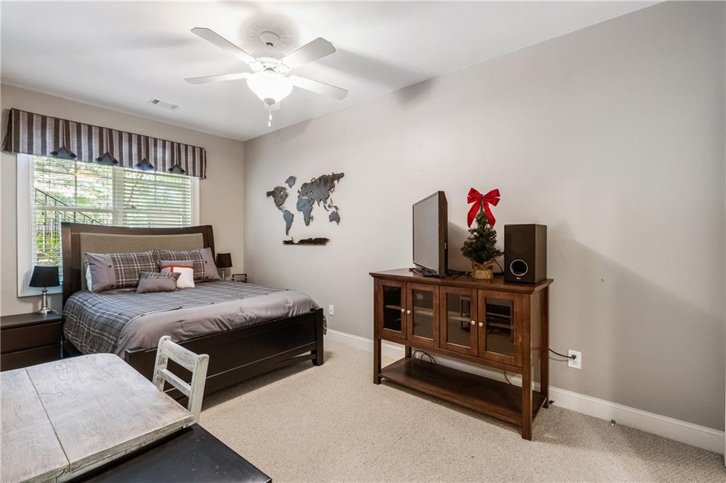 1410 Briarhaven Trail NE