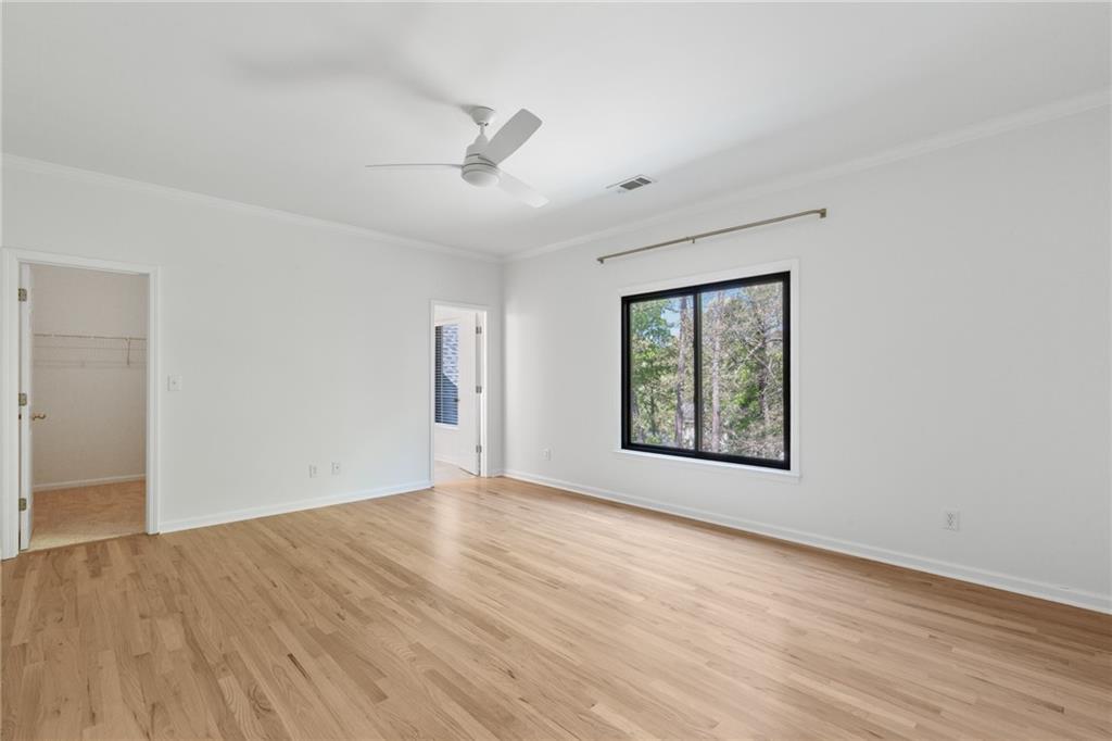 2203 Iron Gate Drive SE