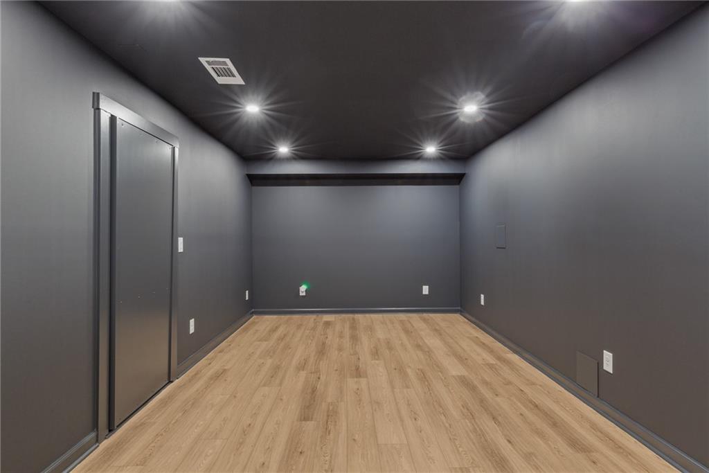 2203 Iron Gate Drive SE