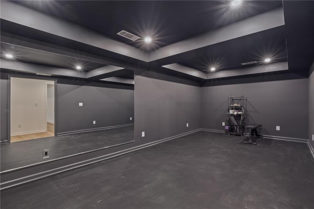 2203 Iron Gate Drive SE