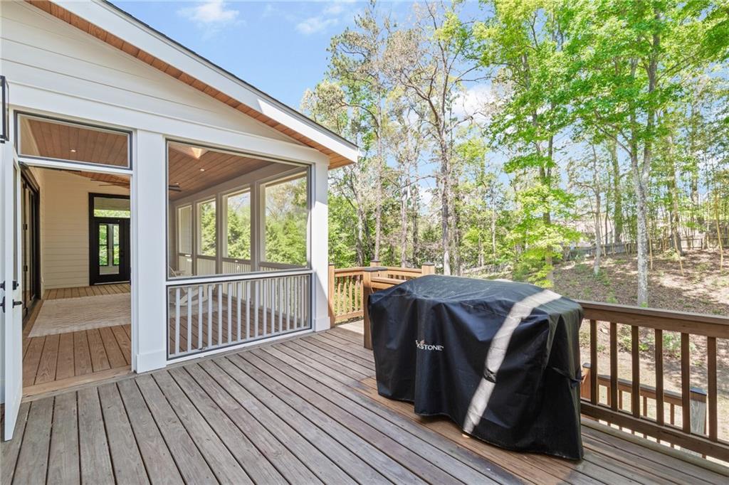 2203 Iron Gate Drive SE