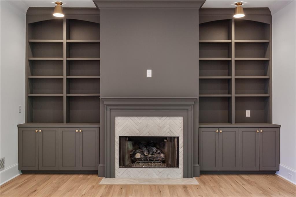 2203 Iron Gate Drive SE