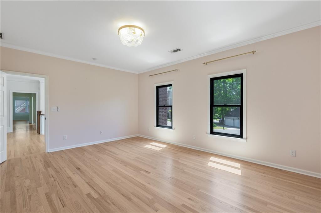 2203 Iron Gate Drive SE