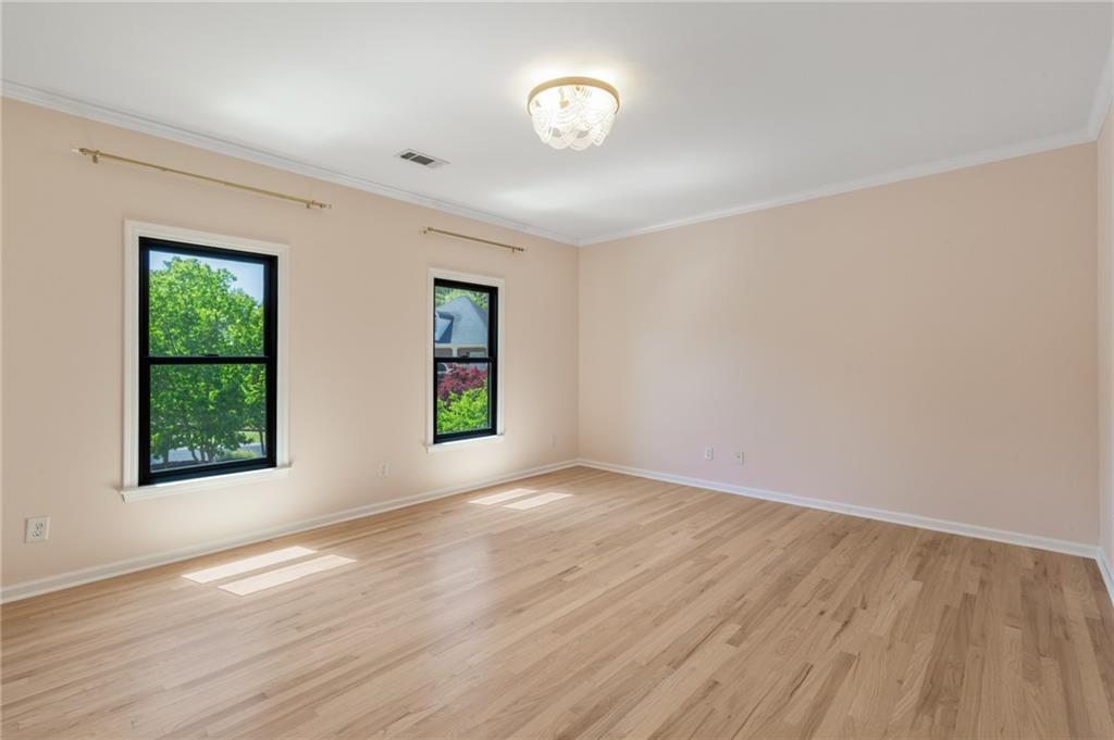 2203 Iron Gate Drive SE