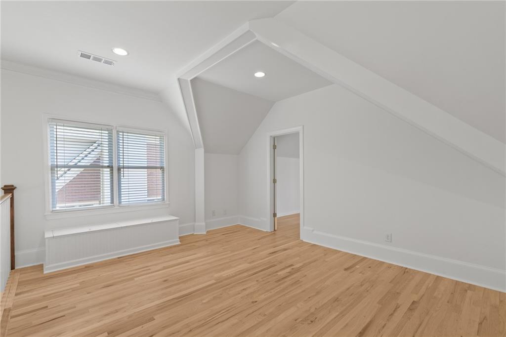 2203 Iron Gate Drive SE