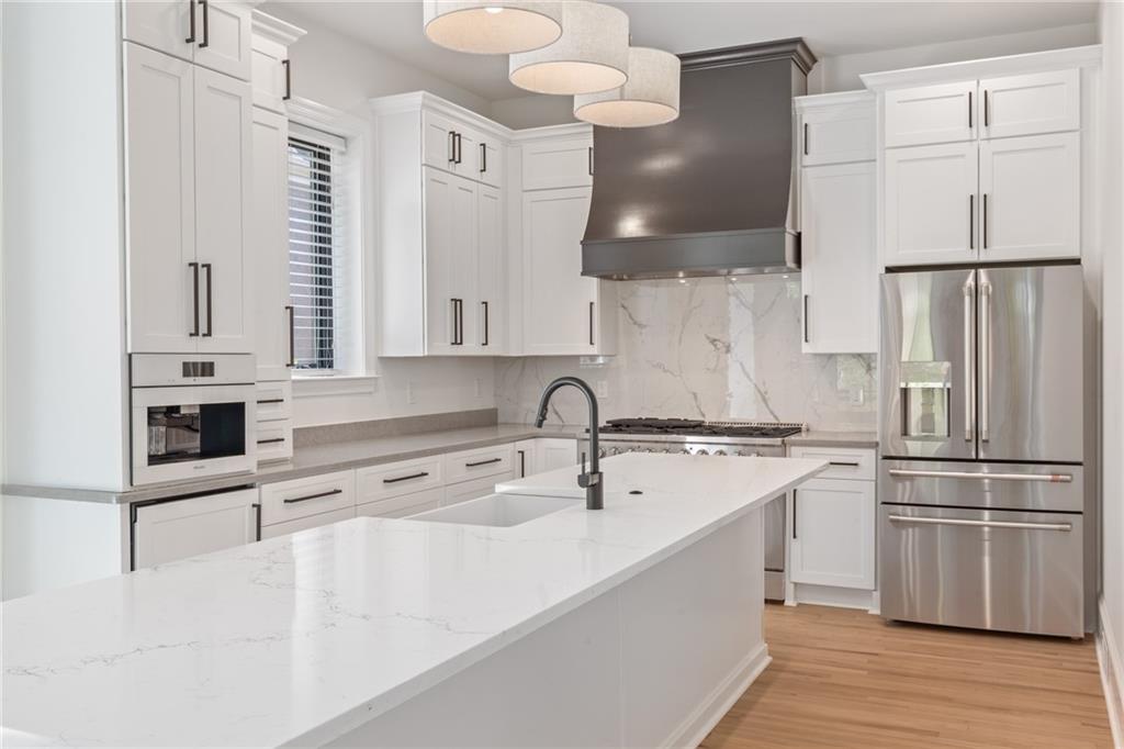 2203 Iron Gate Drive SE