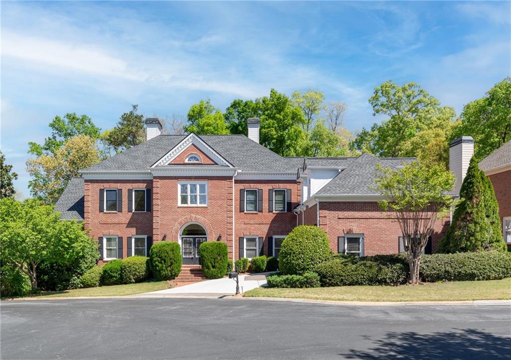 2203 Iron Gate Drive SE