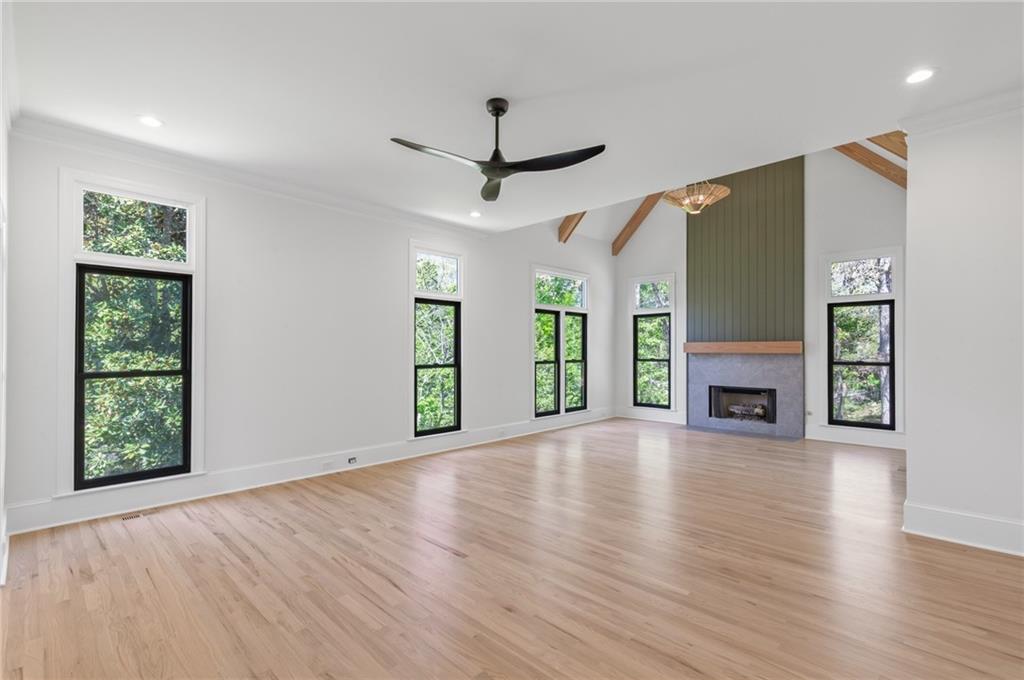 2203 Iron Gate Drive SE