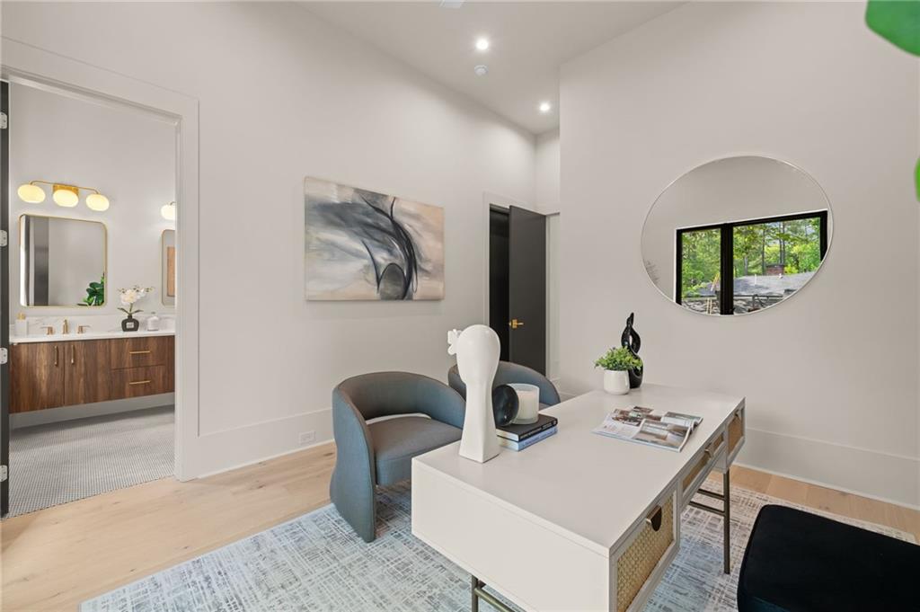 3212 Towerview Drive NE