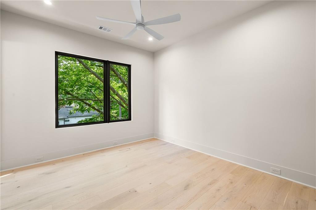 3212 Towerview Drive NE