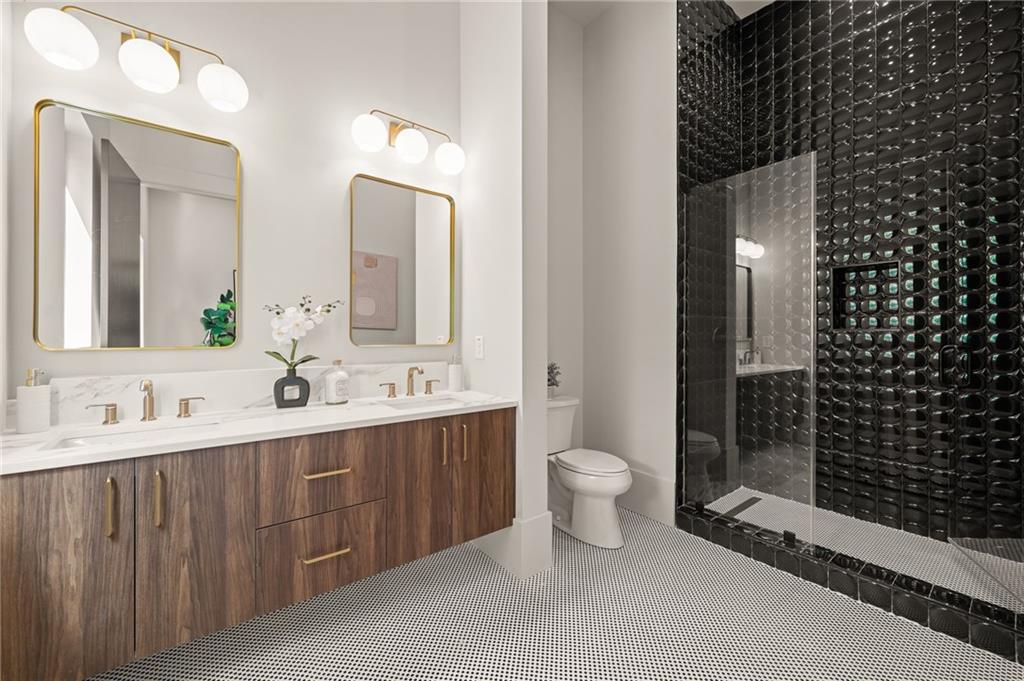 3212 Towerview Drive NE