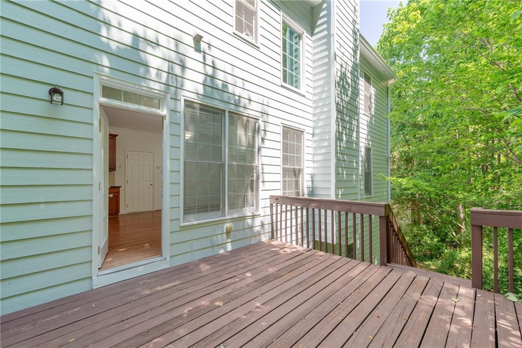 5678 Coopers Glen Court SW