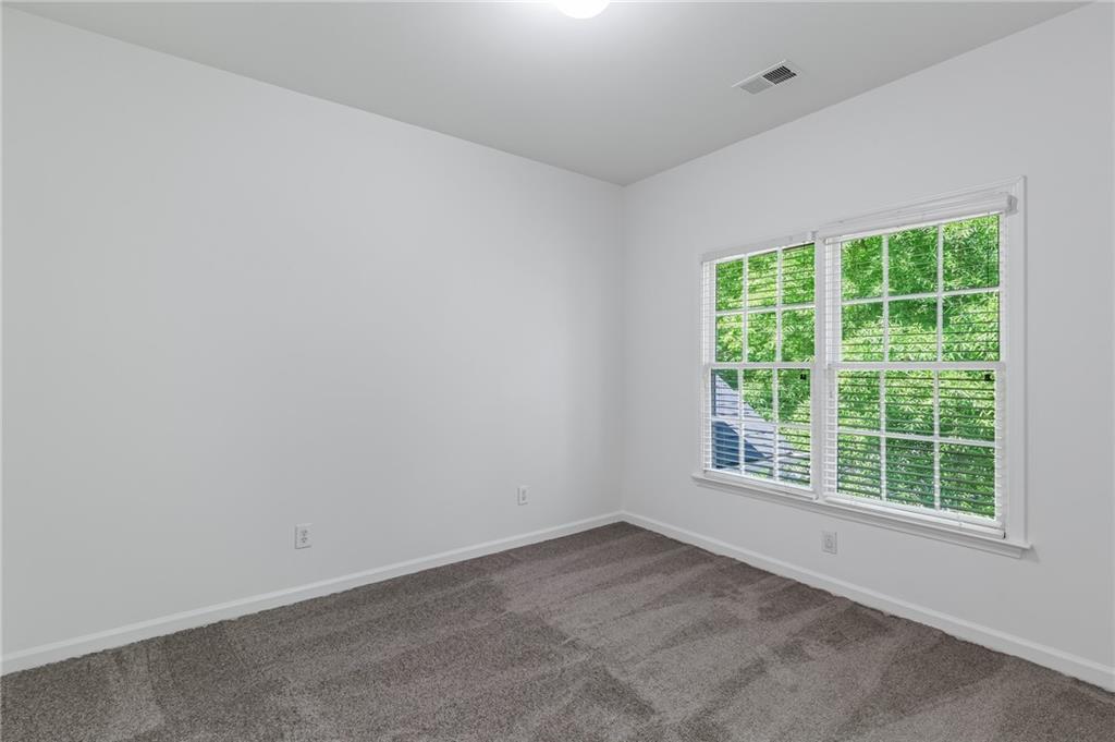 5678 Coopers Glen Court SW