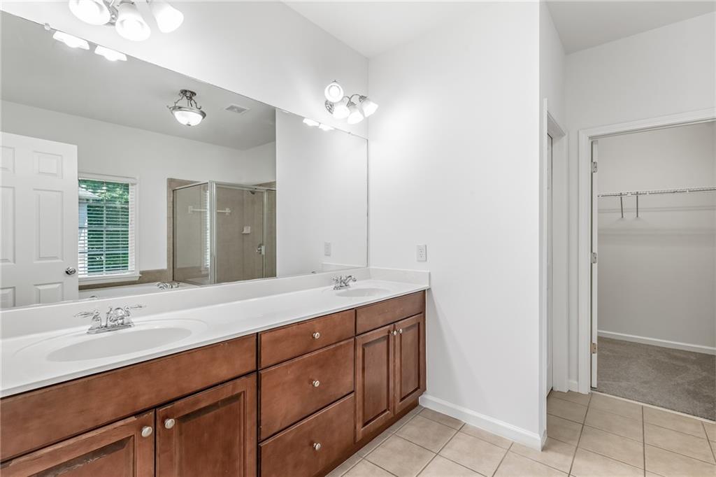 5678 Coopers Glen Court SW