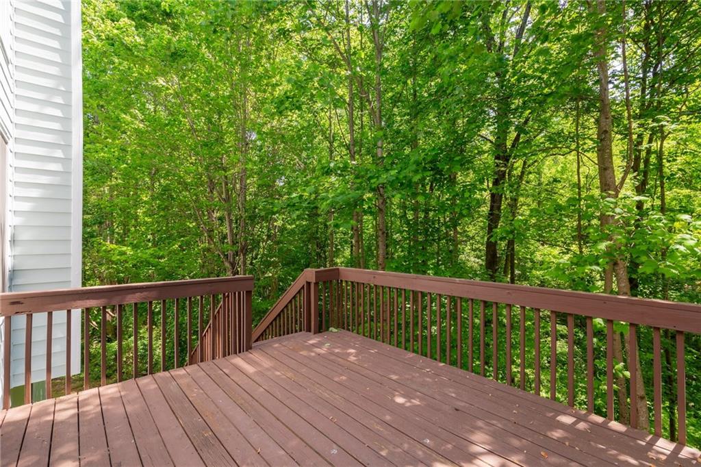 5678 Coopers Glen Court SW