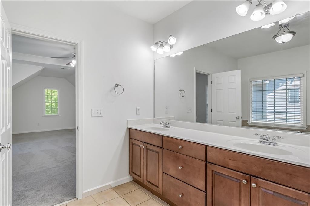 5678 Coopers Glen Court SW