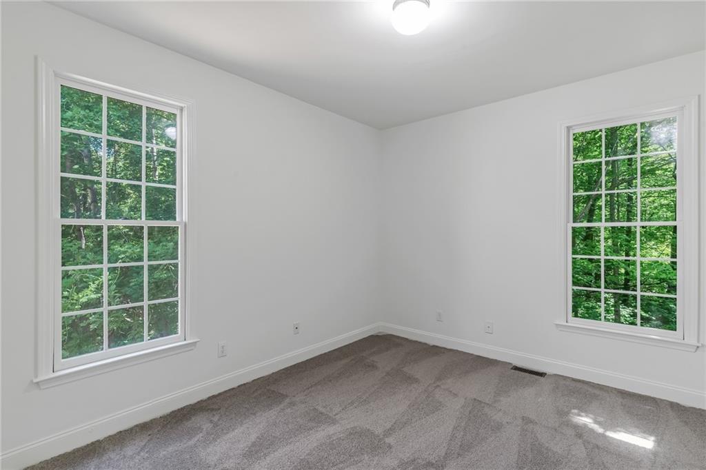 5678 Coopers Glen Court SW