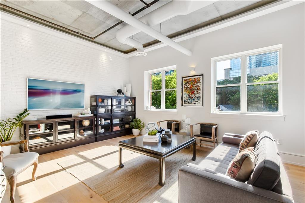 206 11th Street NE Unit 502