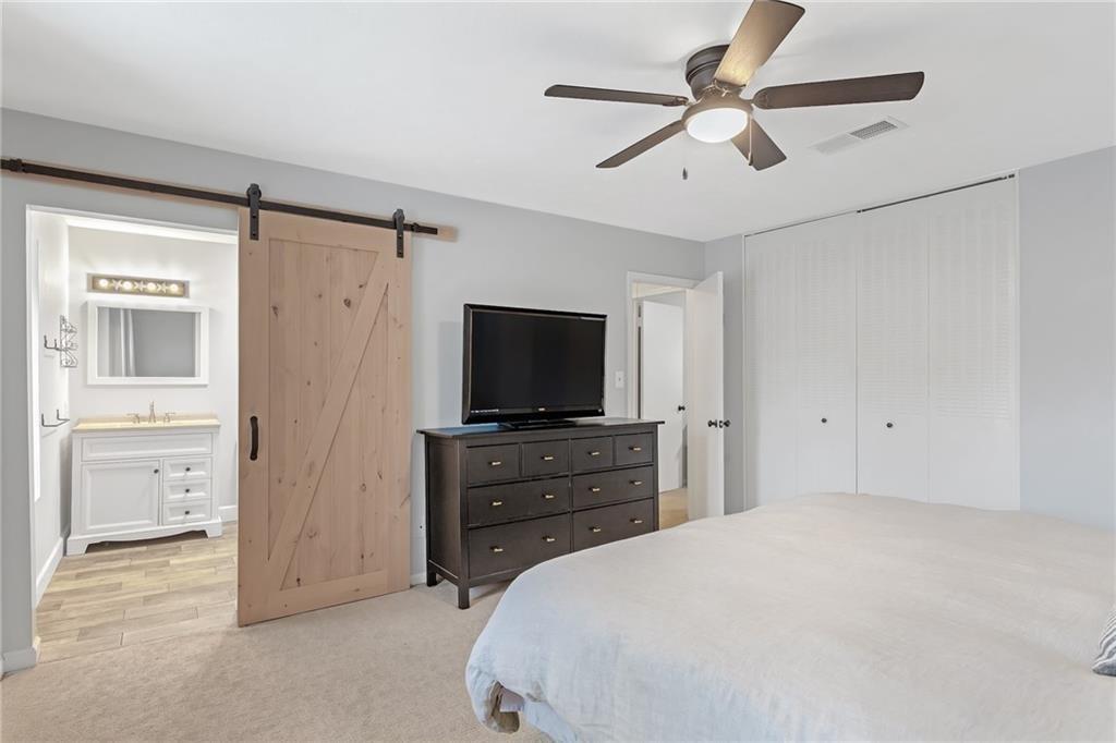 12 Surry County Place NW