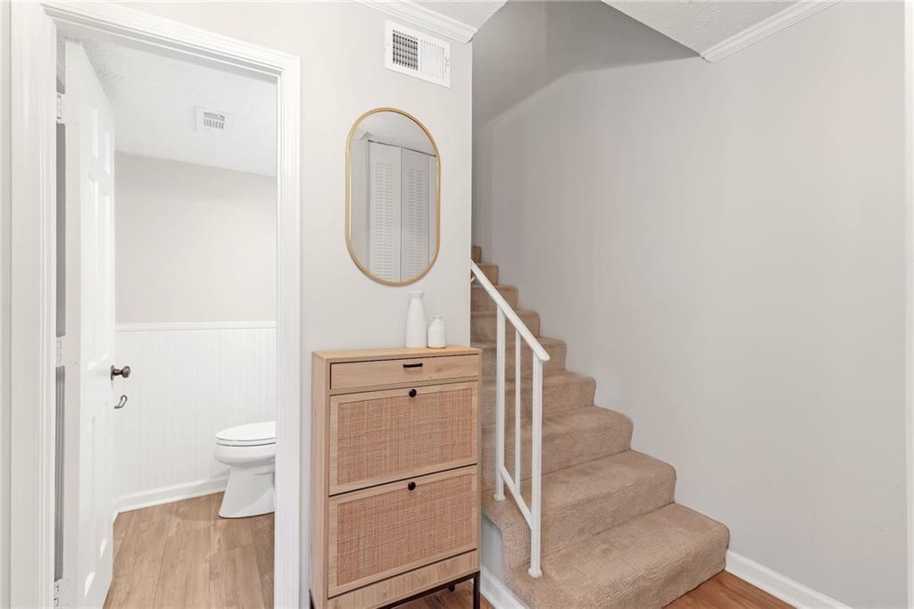 12 Surry County Place NW