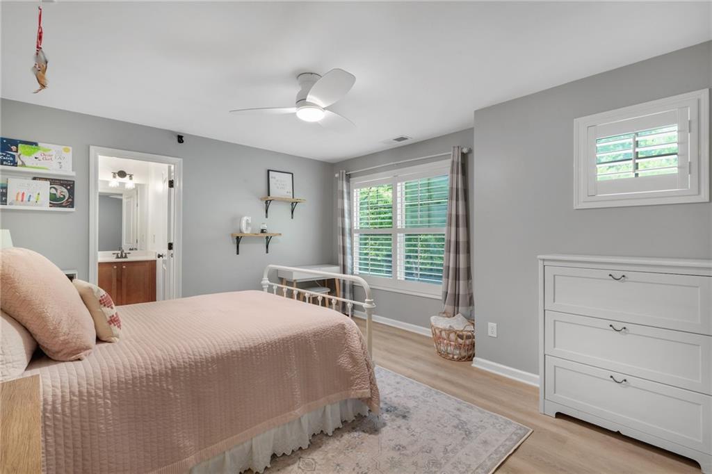 1933 Brantley Walk Lane NW