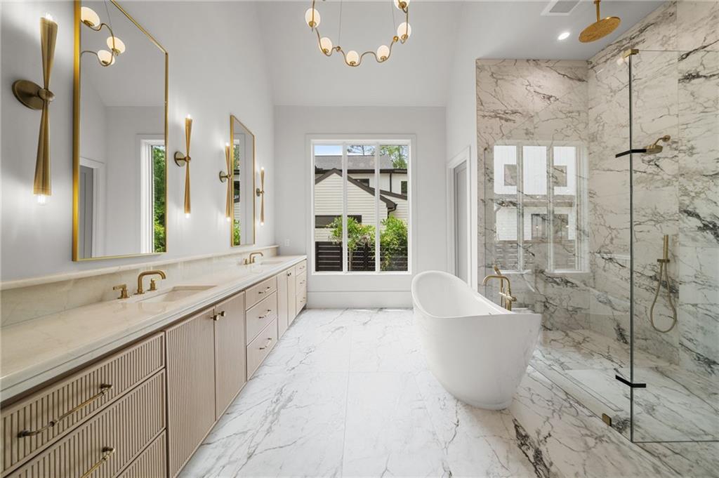 175 Pebble Trail