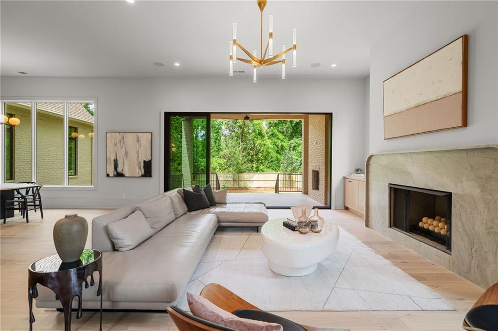 175 Pebble Trail