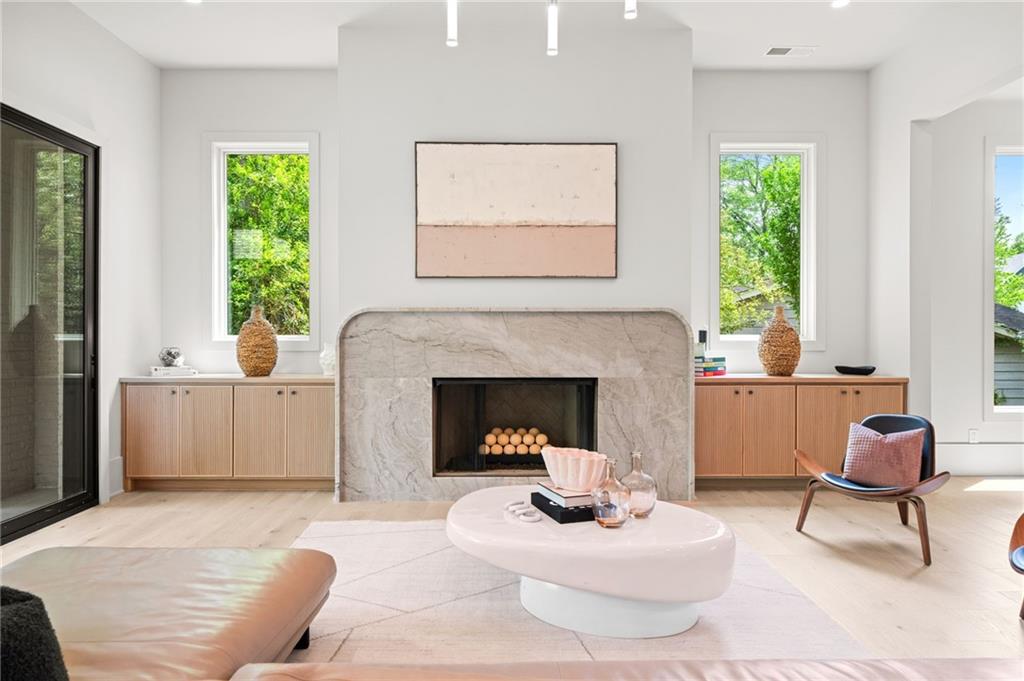 175 Pebble Trail