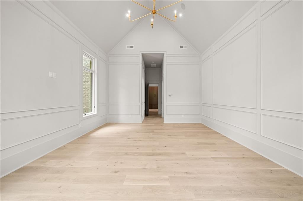 175 Pebble Trail
