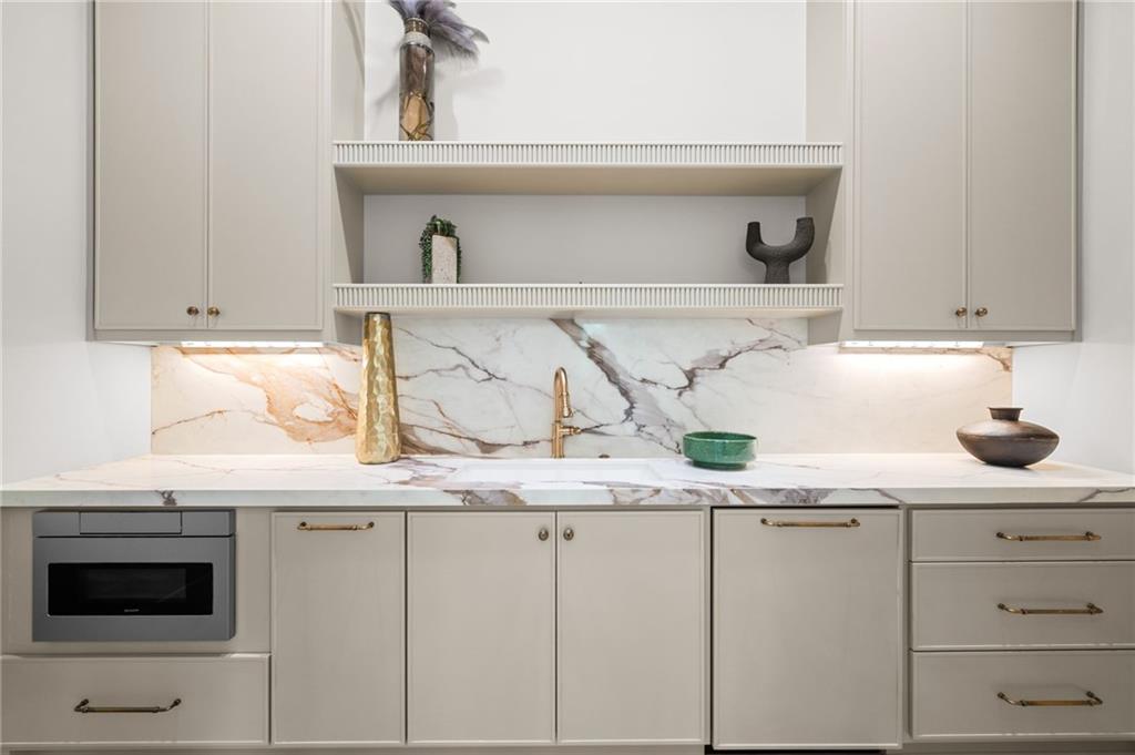 175 Pebble Trail