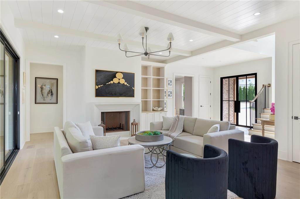 10908 Woodstock Road
