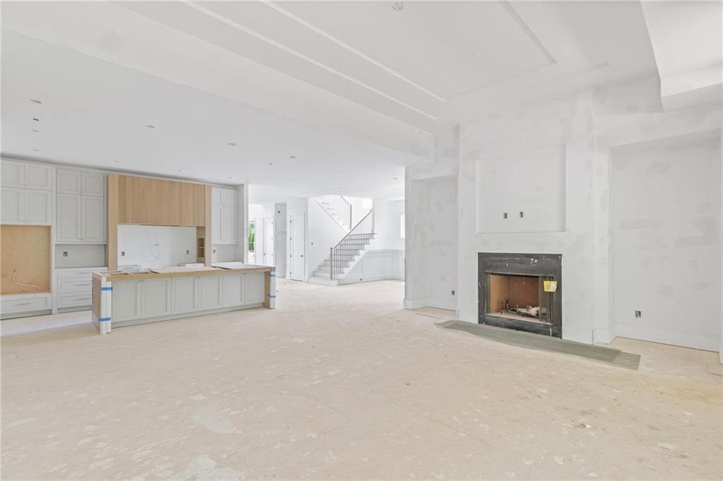 10910 Woodstock Road