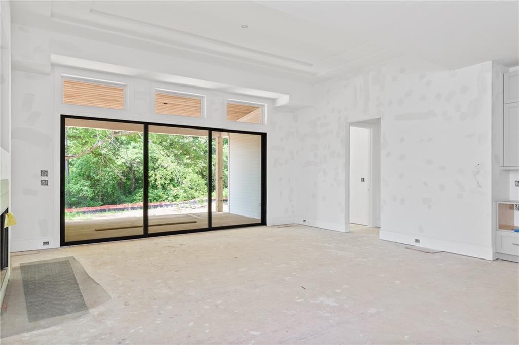 10910 Woodstock Road